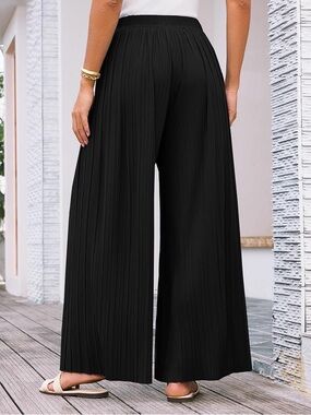 NWT Wide Leg Pants